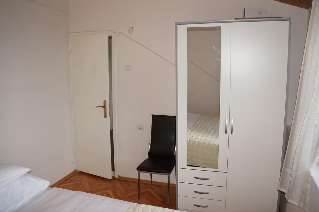 Apartment Varos 스플리트 객실 사진